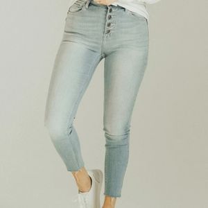 Carly Jean "Ada" High Rise Skinny Jean - size 5